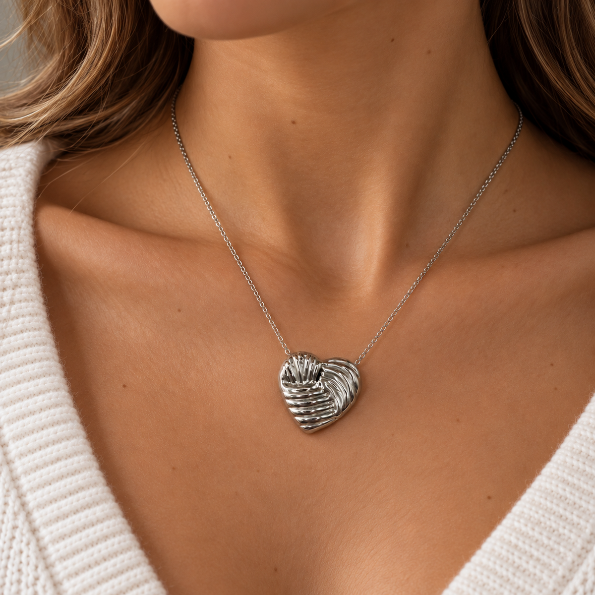 Collana cuore abbraccio