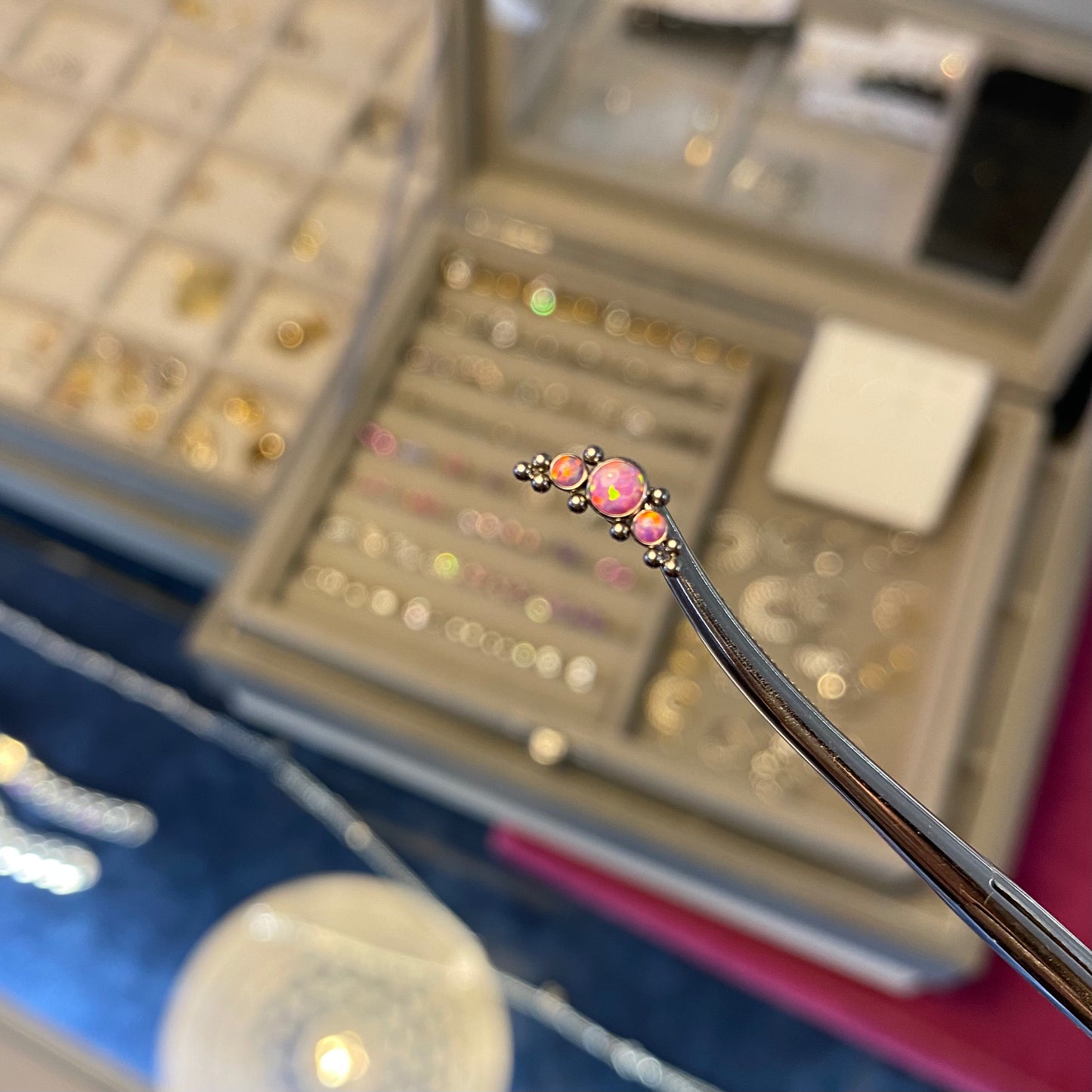 Piercing Giove