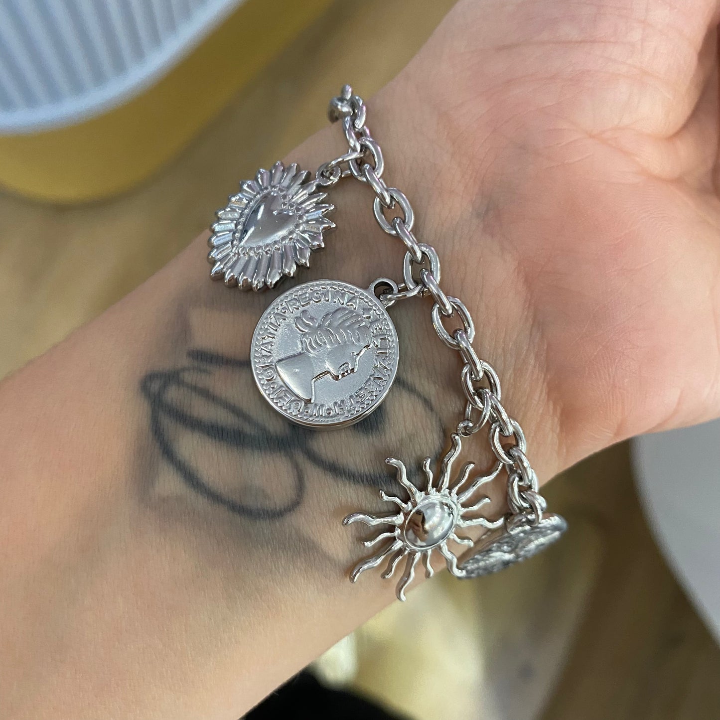 Bracciale medaglie