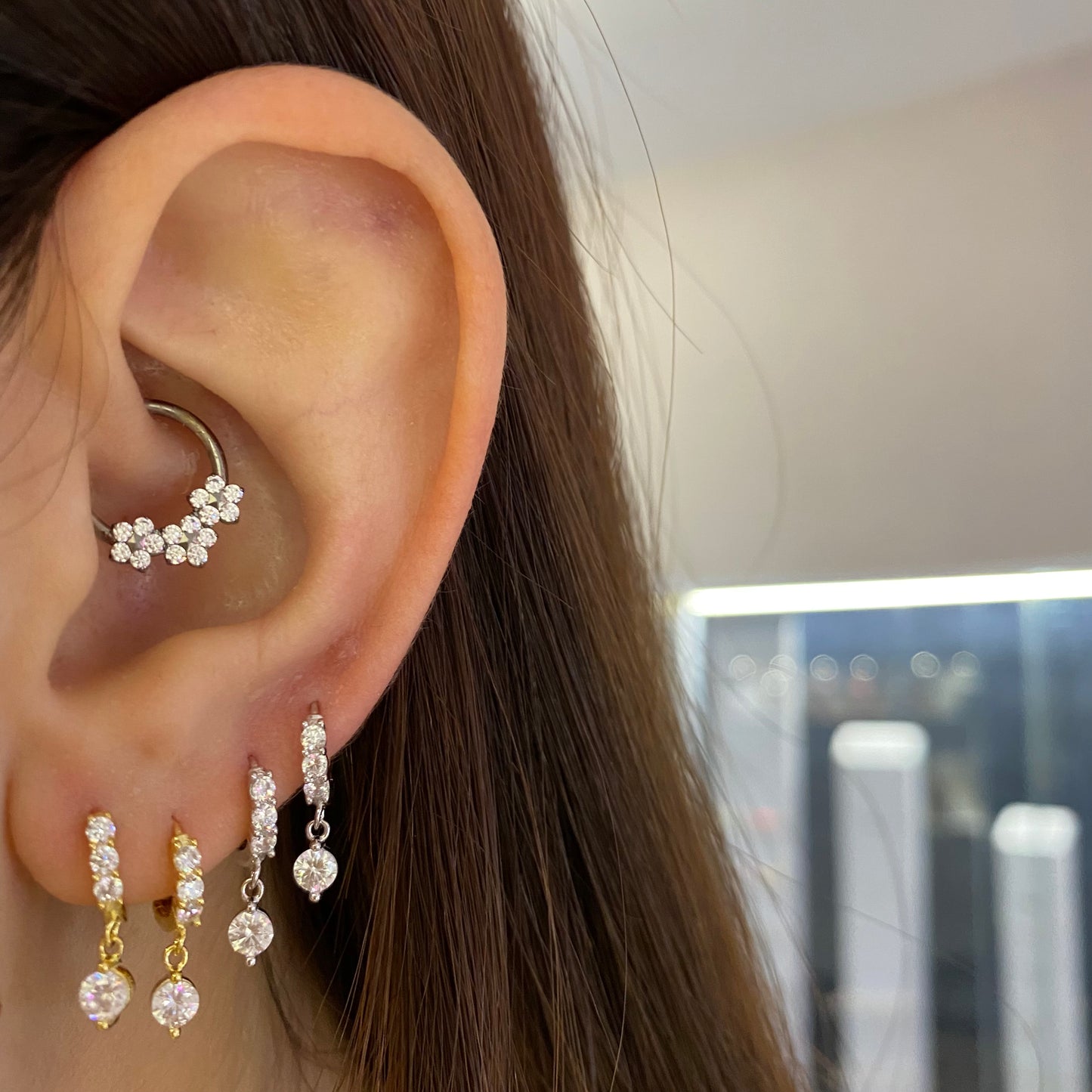 Cerchietti tris con punto luce pendente