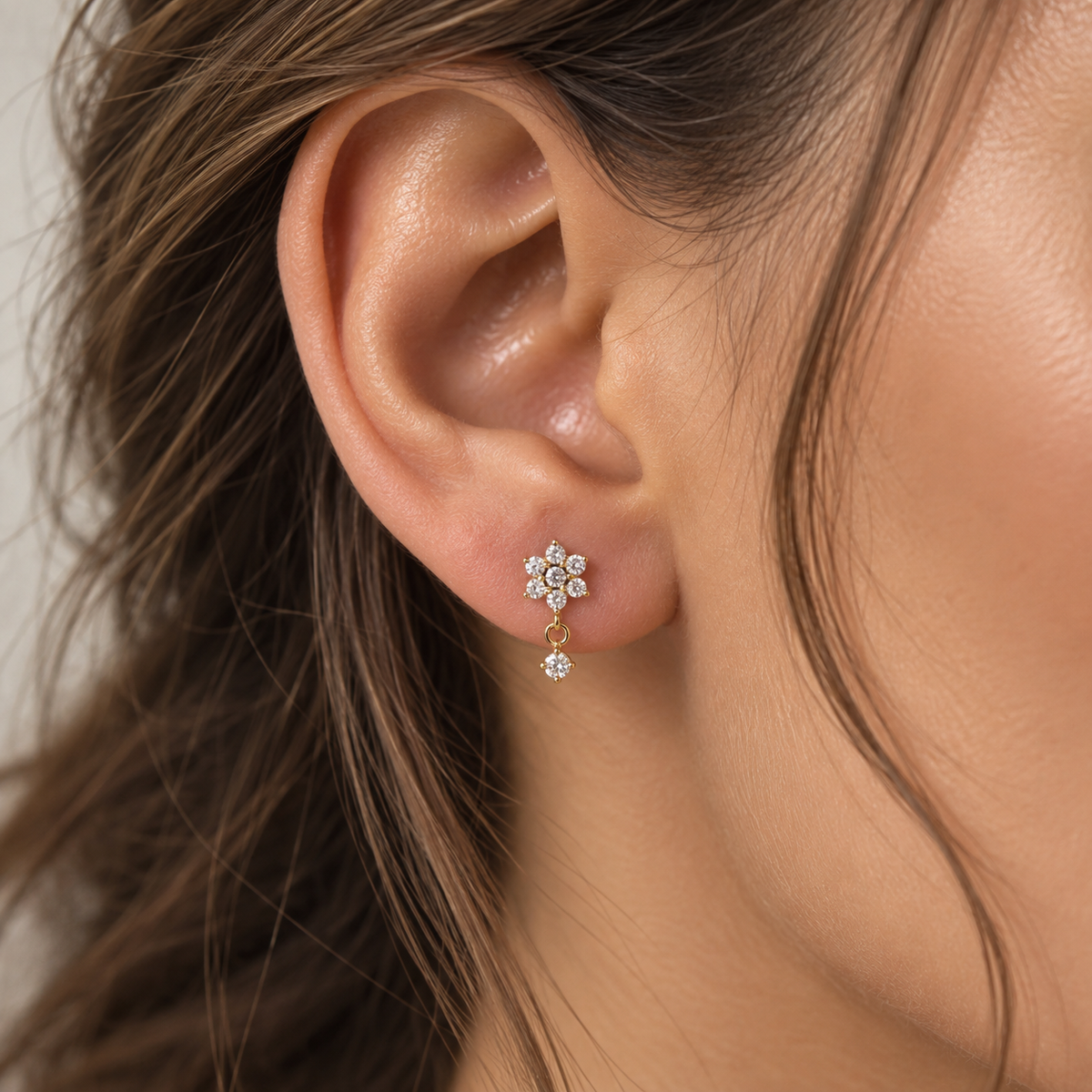 Piercing fiore e luce