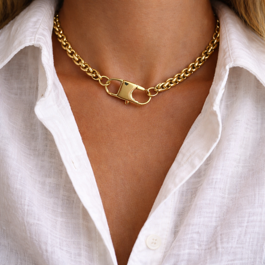 Collana catena e moschettone