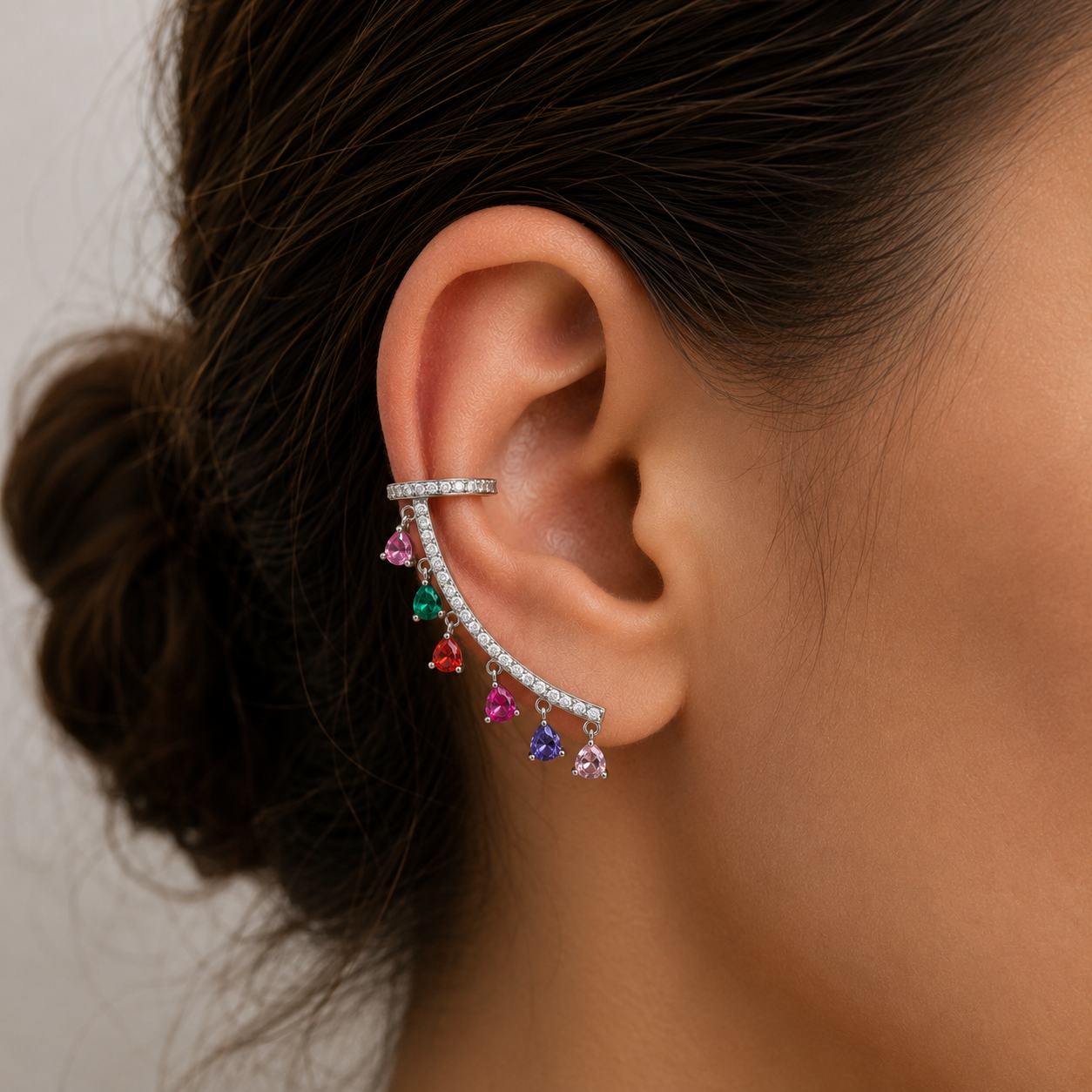 Ear cuff Esmeralda color