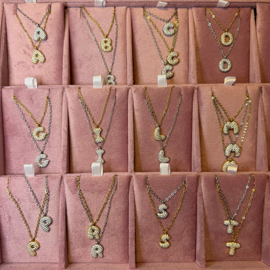 Collana lettera balloon