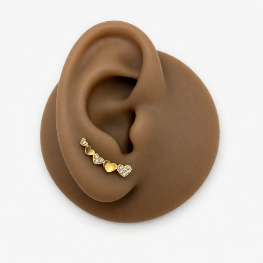Mono orecchino scia di cuori