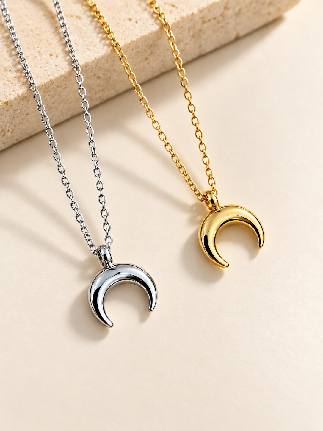 Collana lunetta