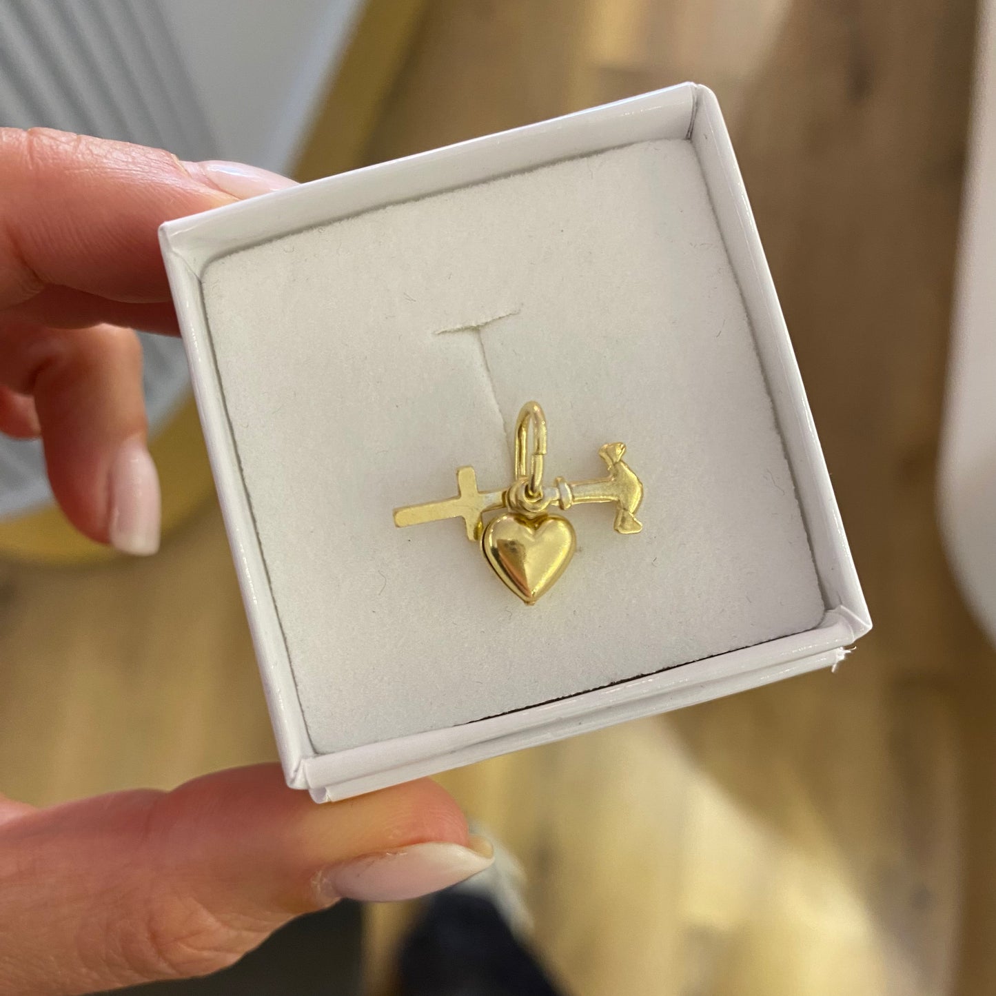 Ciondolo fede , speranza & carità