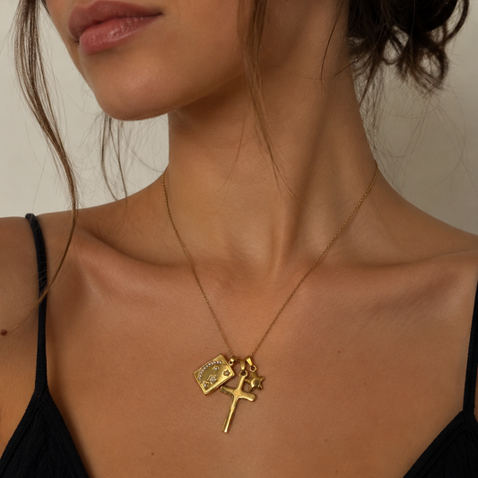 New collana cosmica